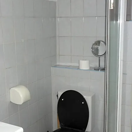 Apartment : Triplex 5 Pieces Pour 8 Pers, Proche Telesiege, Navette, Balcon, Ski/velo - Fr-1-802-1